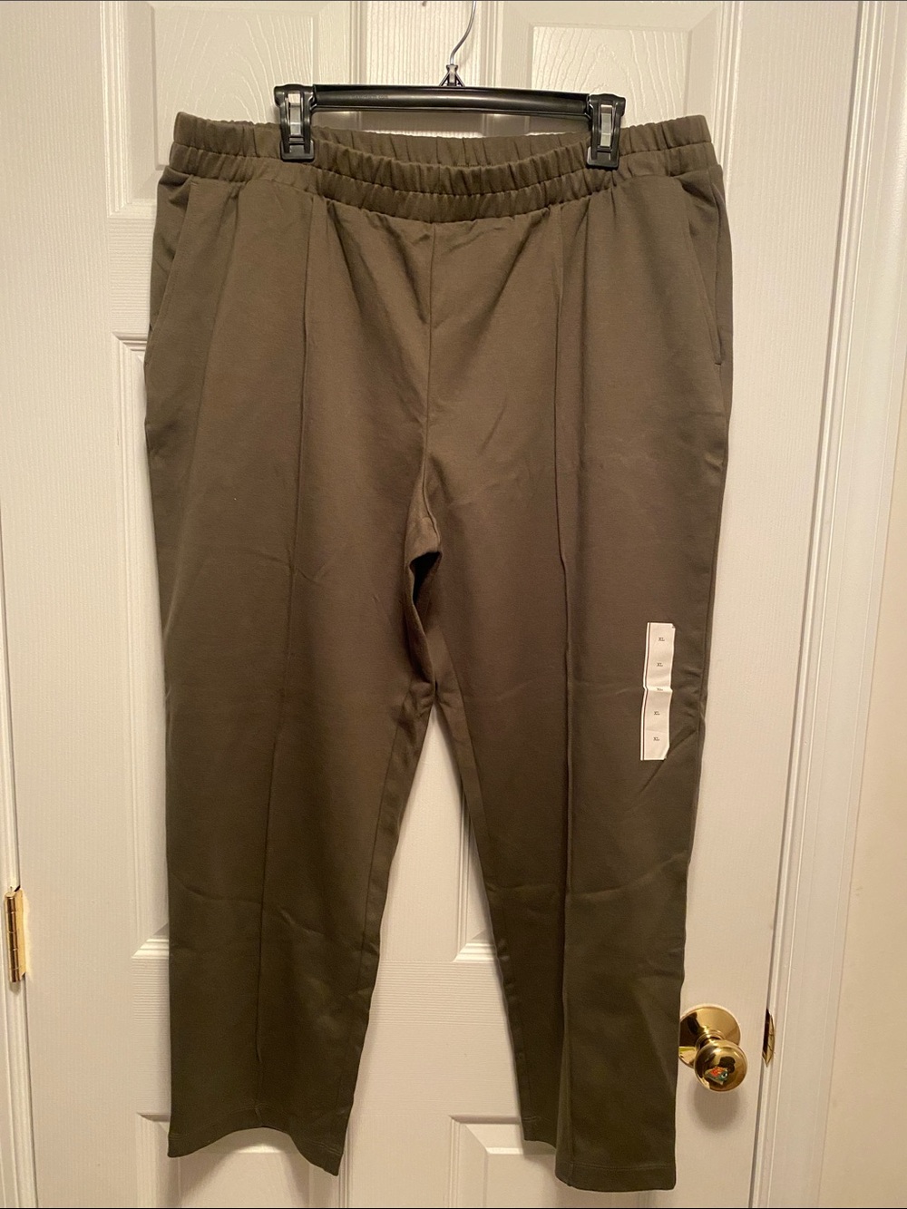 a new day Olive Green Women’s Pull On Pants…size XL